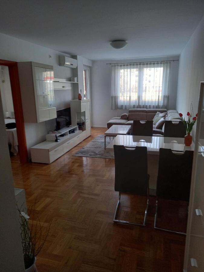 Apartman Mario - Arena ซาเกร็บ ภายนอก รูปภาพ