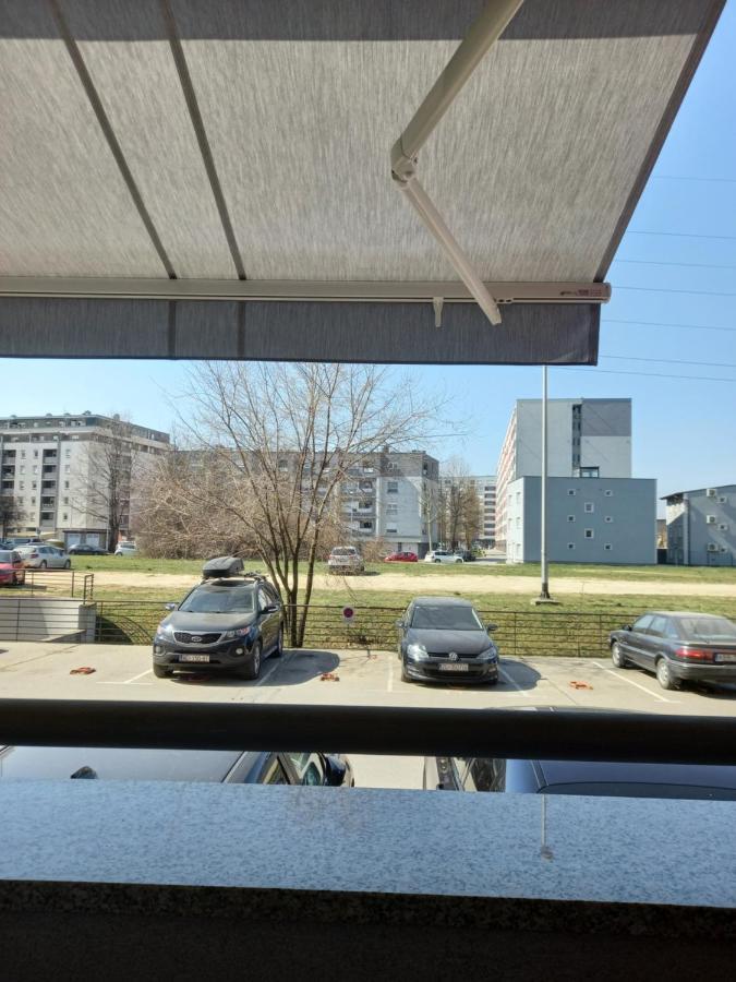 Apartman Mario - Arena ซาเกร็บ ภายนอก รูปภาพ